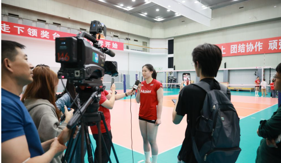 问鼎领袖：引领团队的责任与荣耀
